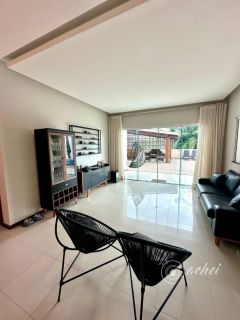 CASA DE ALTO PADRÃO À VENDA | PRISCILA DUTRA – LAURO DE FREITAS