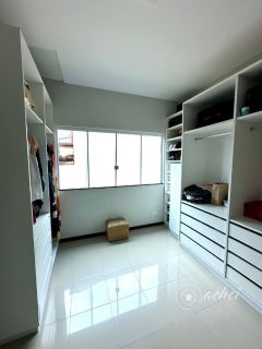 CASA DE ALTO PADRÃO À VENDA | PRISCILA DUTRA – LAURO DE FREITAS