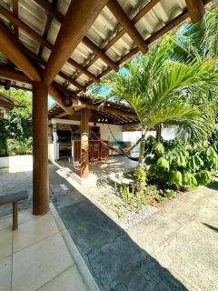Casa Duplex à Venda em Vilas do Atlântico | 4 Suítes | Condomínio Fechado | Energia Solar