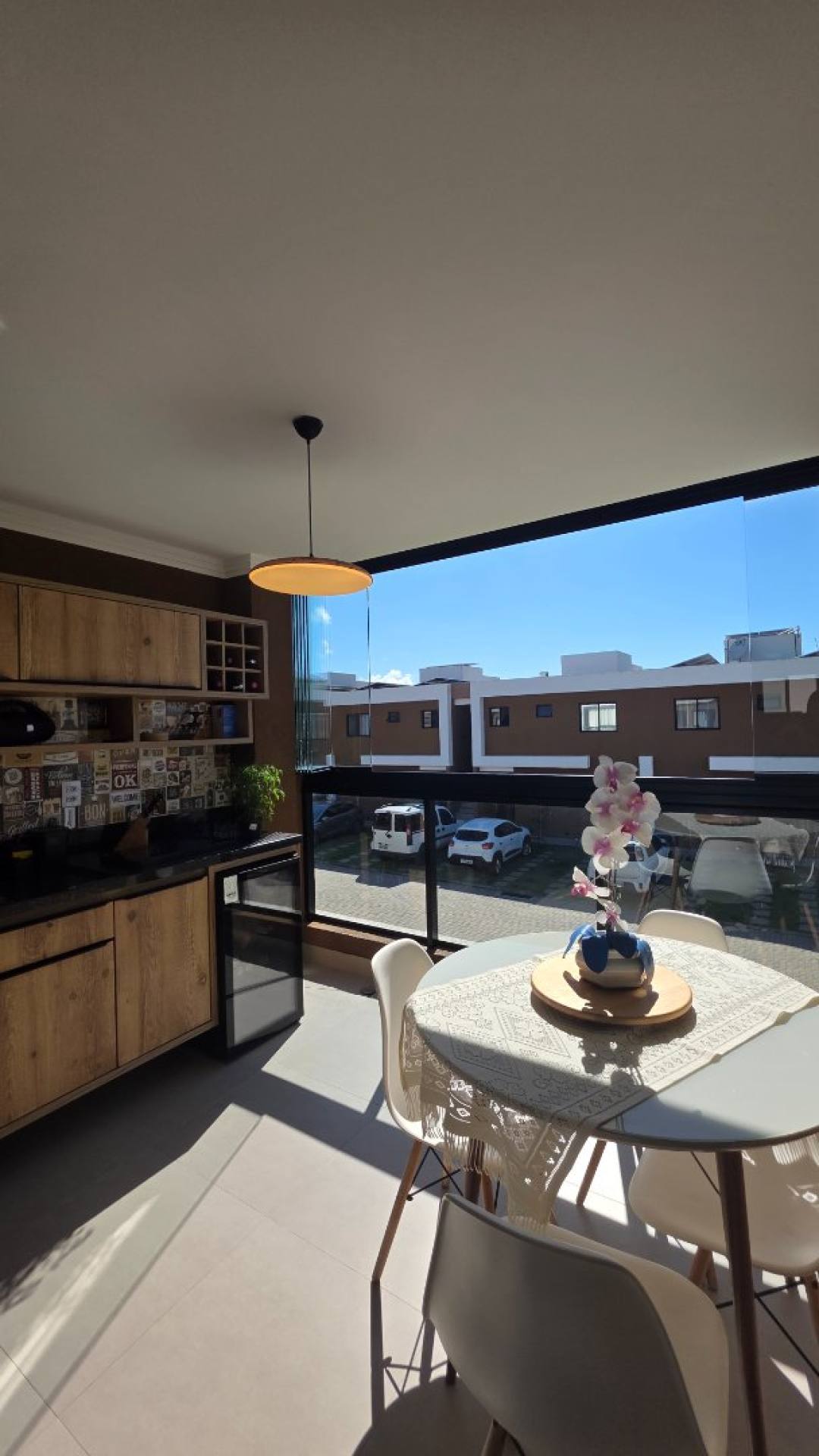 apartamento 2/4 à venda no condomínio foz do Joanes.