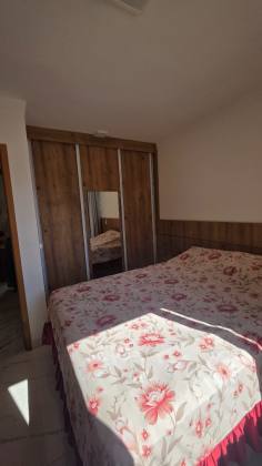 apartamento 2/4 à venda no condomínio foz do Joanes.