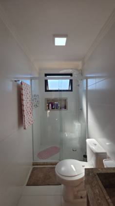 apartamento 2/4 à venda no condomínio foz do Joanes.