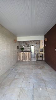 Casa à venda 4/4 com energia solar