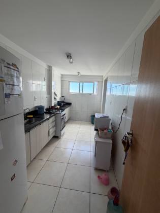 Apartamento à venda em Pitangueiras – Excelente localização!