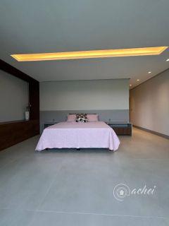 Casa de Alto Padrão em Praia do Forte | 6 Suítes | 700 m² de Terreno