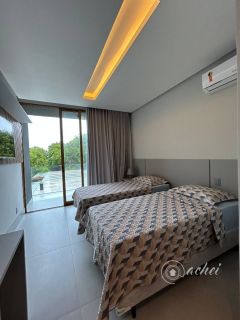 Casa de Alto Padrão em Praia do Forte | 6 Suítes | 700 m² de Terreno
