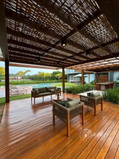 Casa de Alto Padrão em Praia do Forte | 6 Suítes | 700 m² de Terreno