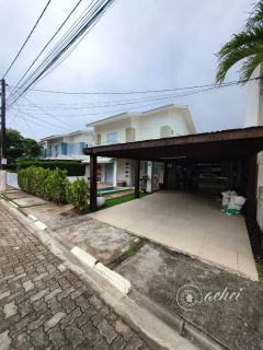 Casa 3 suítes em Buraquinho - Porteira Fechada