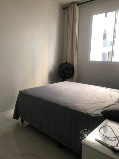 Apartamento 2/4, ótima localização em Piatã.