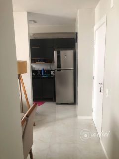 Apartamento 2/4, ótima localização em Piatã.