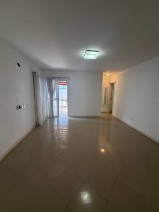 CASA À VENDA EM CONDOMÍNIO – VILAS DO ATLÂNTICO