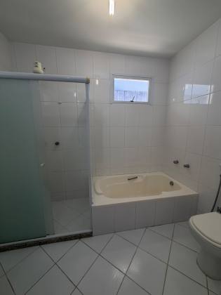 CASA À VENDA EM CONDOMÍNIO – VILAS DO ATLÂNTICO