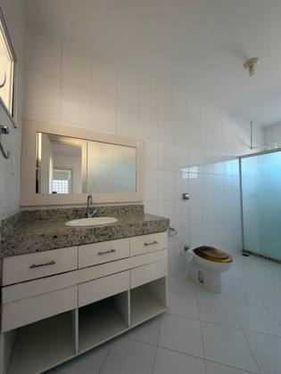 CASA À VENDA EM CONDOMÍNIO – VILAS DO ATLÂNTICO