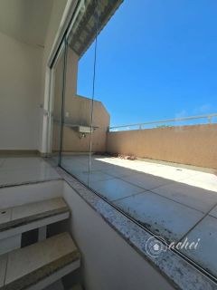 APARTAMENTO COM COBERTURA PRIVATIVA NO PORTÃO DO SOL
