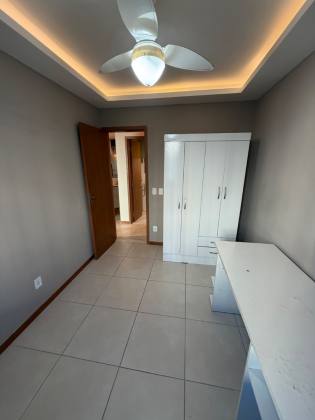 APARTAMENTO FINAMENTE DECORADO EM ABRANTES!