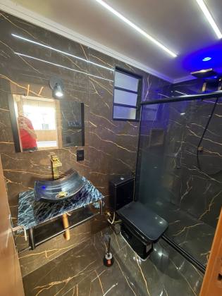 APARTAMENTO FINAMENTE DECORADO EM ABRANTES!
