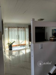 Casa a venda reformada em Vilas do Atlantico