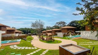 Casa de Alto Padrão com Piscina e 3 Suítes | Hutan Boutique Houses