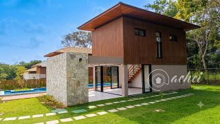 Casa de Alto Padrão com Piscina e 3 Suítes | Hutan Boutique Houses