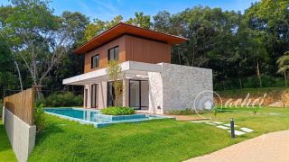 Casa de Alto Padrão com Piscina e 3 Suítes | Hutan Boutique Houses