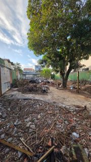Terreno em Buraquinho/Miragem