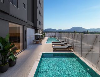 Thiesen Residence