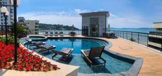 Infinity Club Residence