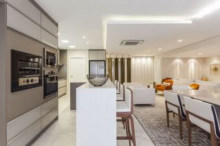 Ocean Breeze Residence