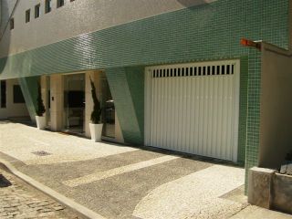 Julia Cristina Comercial