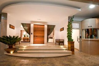 Lorena Cristina Residencial