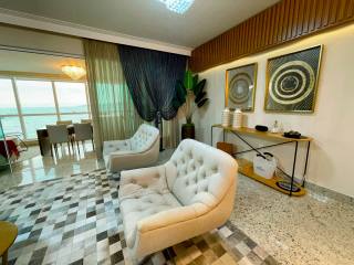 Magnífico apartamento mobiliado e decorado no condomínio de luxo Villa dos Corais