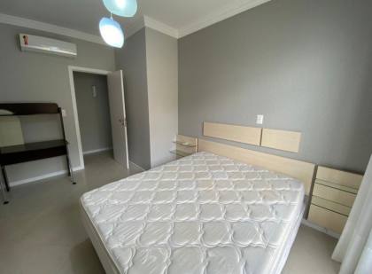 Exclusivo Apartamento à Beira-Mar em Meia Praia, Itapema/SC - Um Verdadeiro Refúgio Pé na Areia!