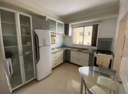 Exclusivo Apartamento à Beira-Mar em Meia Praia, Itapema/SC - Um Verdadeiro Refúgio Pé na Areia!