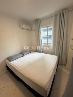 Apartamento Para Temporada com 2 quartos 1 suítes no bairro Meia Praia em Itapema