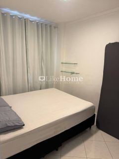 Apartamento Para Temporada com 2 quartos 1 suítes no bairro Meia Praia em Itapema