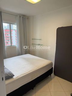 Apartamento Para Temporada com 2 quartos 1 suítes no bairro Meia Praia em Itapema