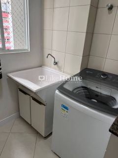 Apartamento Para Temporada com 2 quartos 1 suítes no bairro Meia Praia em Itapema
