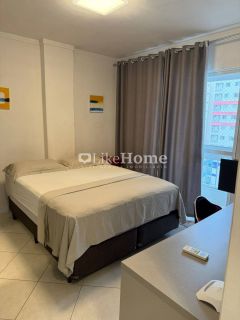 Apartamento Para Temporada com 2 quartos 1 suítes no bairro Meia Praia em Itapema