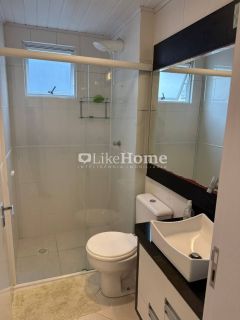 Apartamento Para Temporada com 2 quartos 1 suítes no bairro Meia Praia em Itapema