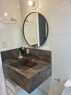 Apartamento Para Temporada com 2 quartos 1 suítes no bairro Meia Praia em Itapema