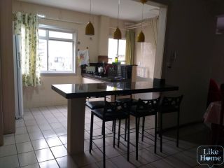 Apartamento Para Temporada com 3 quartos 1 suítes no bairro Meia Praia em Itapema