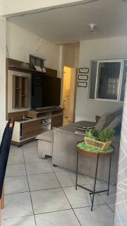 Casa Para Temporada com 2 quartos no bairro Canto da Praia em Itapema