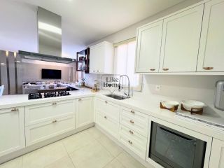 Apartamento Para Vender Mobiliado e decorado com 3 quartos 3 suítes em Itapema