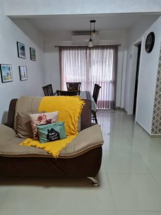 Apartamento Para Temporada com 2 quartos 1 suítes no bairro Centro em Itapema