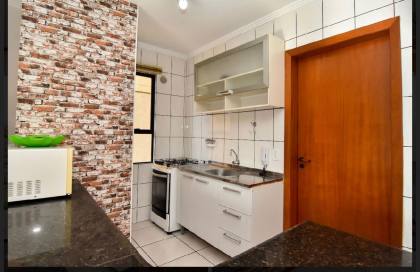 Apartamento Para Temporada com 3 quartos 1 suítes no bairro Meia Praia em Itapema