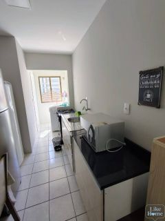 Apartamento mobiliado de 3 dormitórios à 300m do Mar na Meia Praia