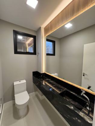 Apartamento Para Vender com 3 quartos 3 suítes no bairro Pereque em Porto Belo