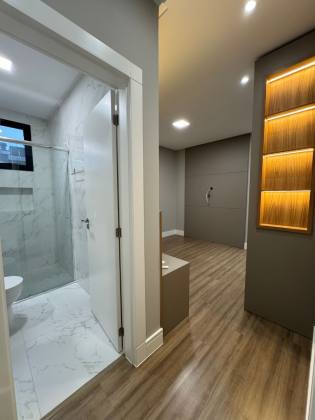 Apartamento Para Vender com 3 quartos 3 suítes no bairro Pereque em Porto Belo