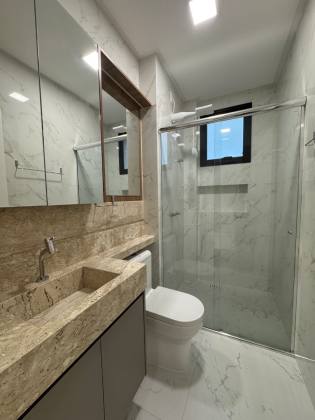 Apartamento Para Vender com 3 quartos 3 suítes no bairro Pereque em Porto Belo