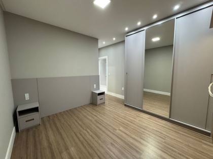 Apartamento Para Vender com 3 quartos 3 suítes no bairro Pereque em Porto Belo